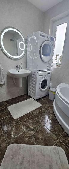 Apartament 3 camere + GRADINA aprox 800mp | Mobilat & utilat | Vilă 6 ap