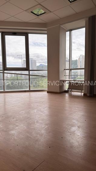 De vanzare CLADIRE CORPORATE – FOST SEDIU BANCAR - BRASOV - 18