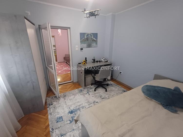 Casa de vanzare, zona Apollo - Imobiliare MAXICONFORT