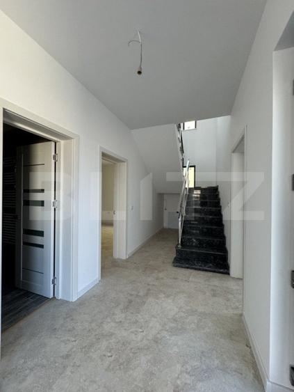 Casa nouă la cheie P+E, Piața Chiriac, 188 mp construiti, 250 mp teren