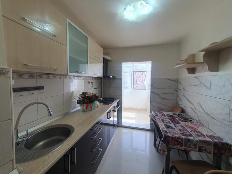 Inchiriere apartament modern cu 2 camere in Galati, Micro 16, renovat