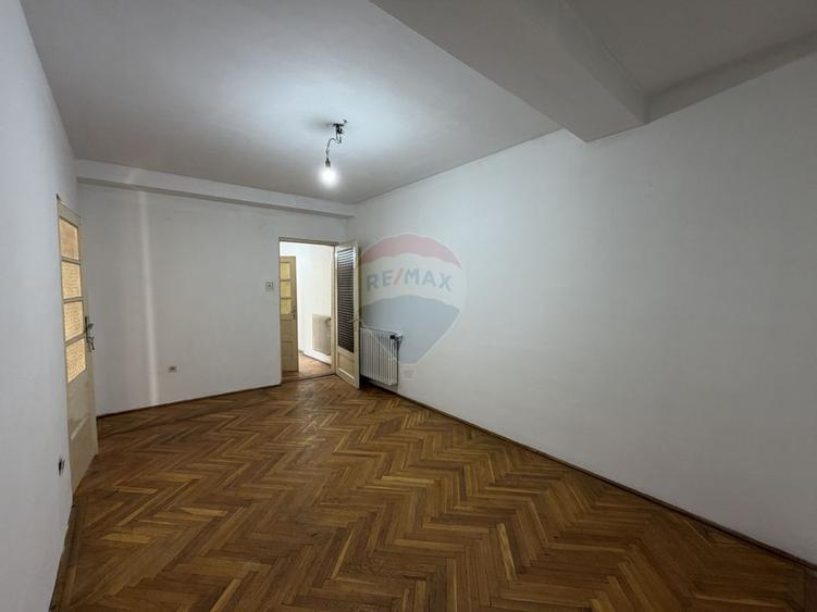 Casă de vânzare – Strada Turbinei | Floreasca
