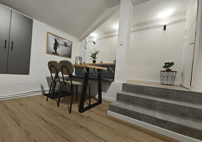 Apartament de vânzare în Centru, clădire monument istoric