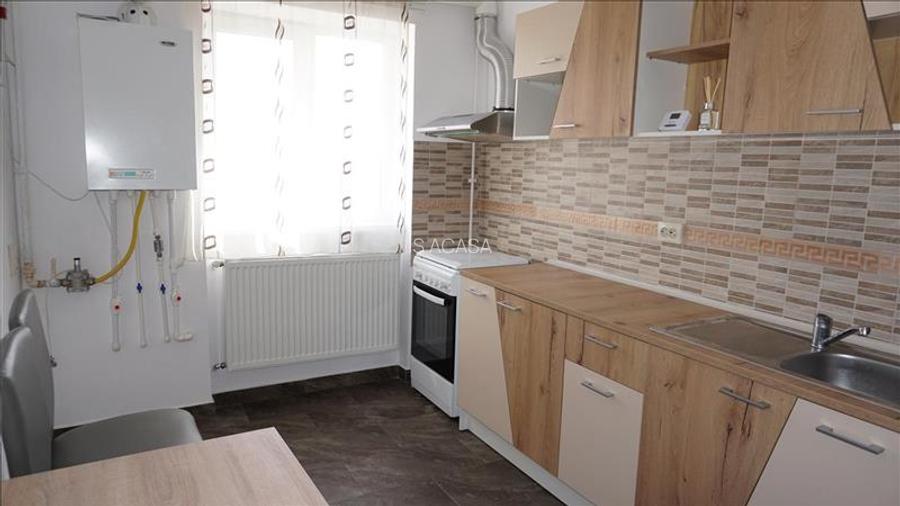 Apartament decomandat cu 3 camere la Ciuperca - 5