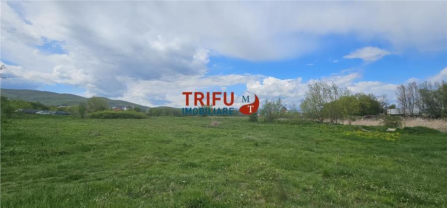 Teren de vânzare pe malul viitorului Lac de Agrement din cartierul Orizont