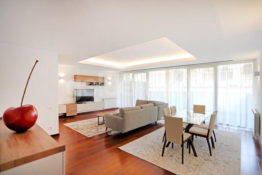 Apartament cu 3 camere si terasa generoasa