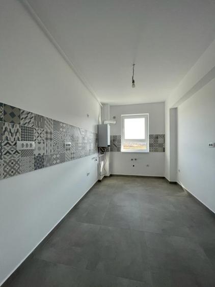 Apartament 3 camere în clădire cu 4 etaje - PREDARE 2026