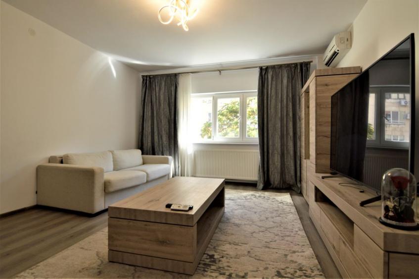 INCHIRIERE APARTAMENT 3 CAMERE B.DUL UNIRII – EMIL BOTTA