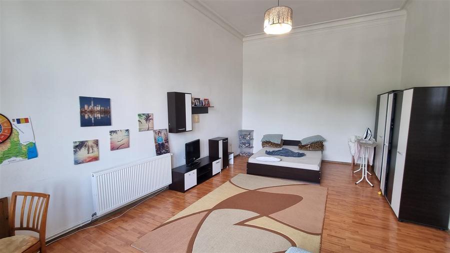 Apartament  clasic de doua camere zona Centrul Istoric