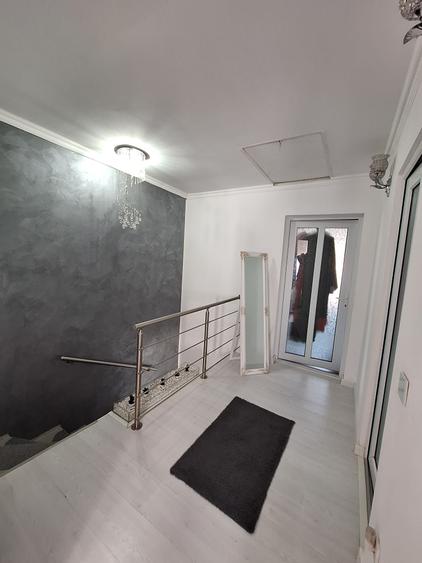 Casa in duplex, P+1+pod, 127 mp., teren 270 mp., mobilata, centrala termica gaz