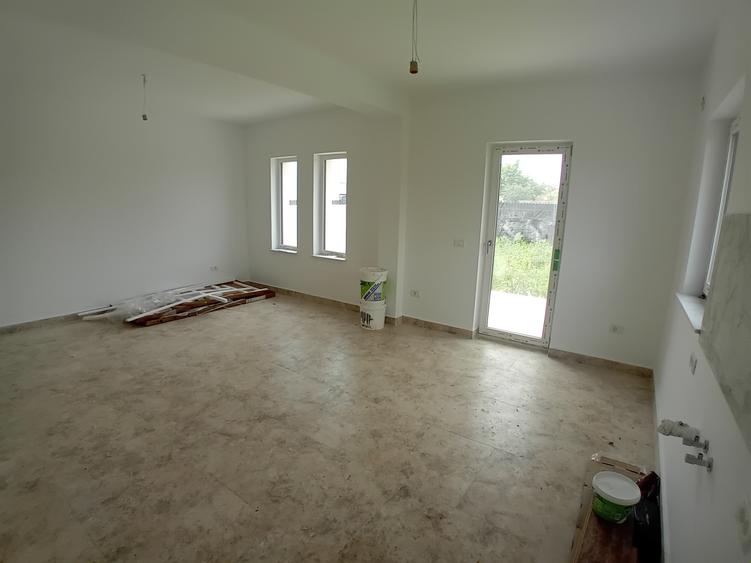 Casa finalizata, intabulata 100 mp utili, Valea Ursului
