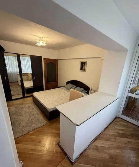 Apartament 3 Camere,Lacul Tei,bl.reabilitat,et.1/10,DECOMANDAT,Amenajat,centrala