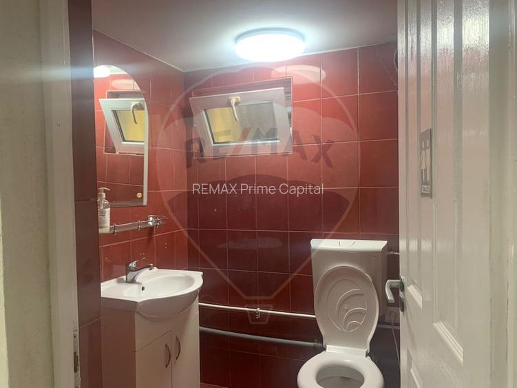 Spațiu comercial de închiriat 40 mp, în zona Decebal - 5