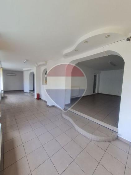 Spațiu comercial de 90mp de închiriat în zona Nord