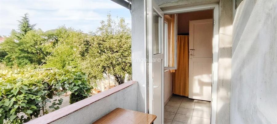 RECO Casa cu 3 Camere la 5 minute de Crisul - 13