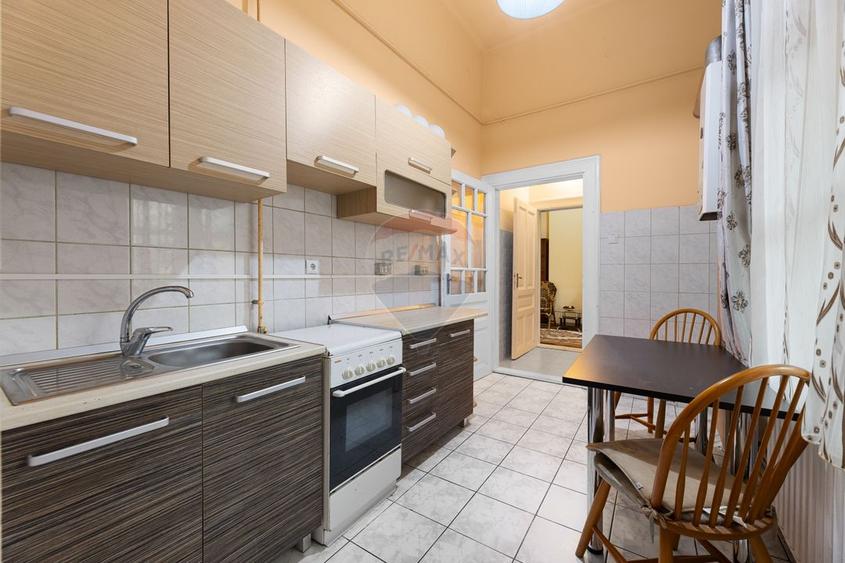 Apartament 2 camere, clasic, 116 mp utili, str. pietonală Mețianu