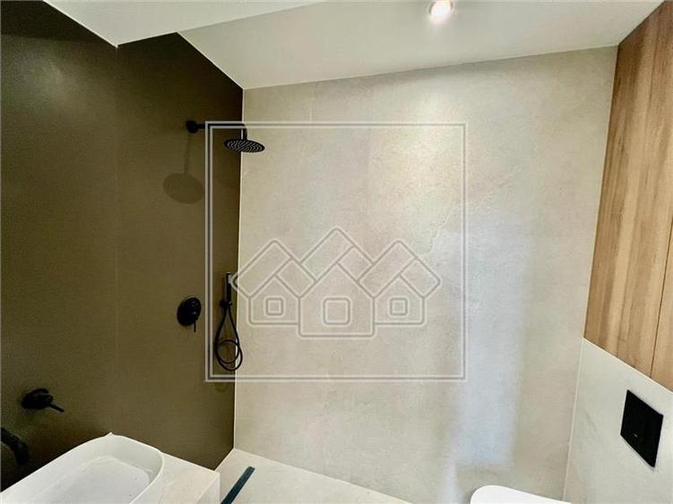 Penthouse modern - 3 camere, 2 terase de 191 mp, bloc nou, lift