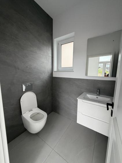 Spatiu de inchiriat, cladire noua, 90 mp, Radauti