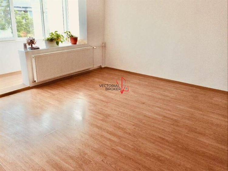 Apartament decomandat in bloc din 1993 zona Parcul Circului Vidin