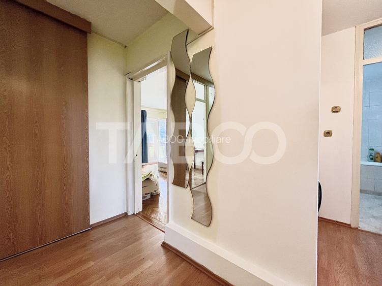 Apartament cu 3 camere in Grigorescu izolat cu 2 balcoane si boxa
