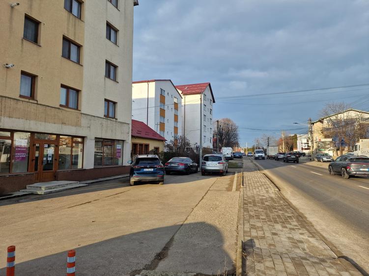 De Vanzare sau inchiriere Spatiu comercial Burdujeni