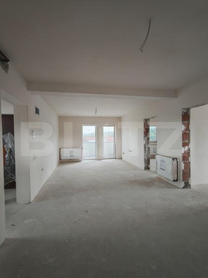 Penthouse 3 camere, 60.60 mp, terasa 60 mp, zona Centrala