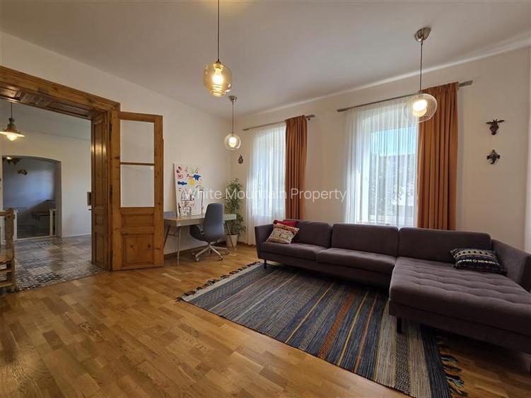 Apartament deosebit la casa str. De Mijloc - 9