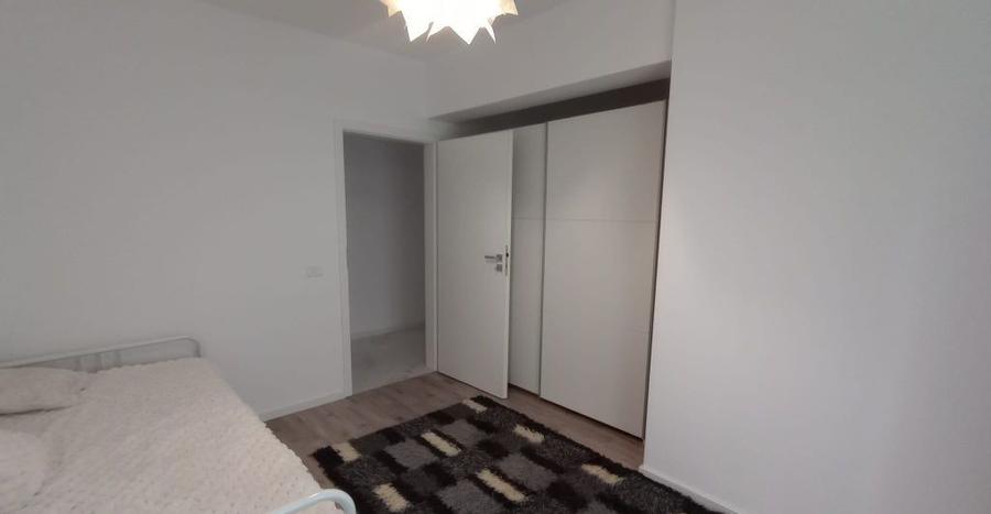 3 camere parter – Pallady, terasă + curte, parcare inclusă, prima închiriere