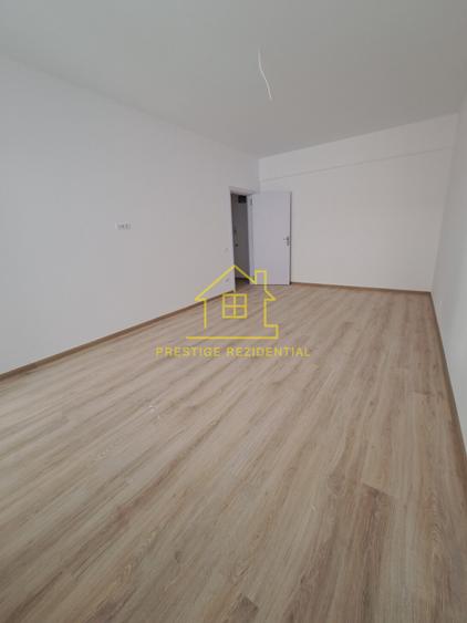 2 Cam/ 68mp/ Premium/ zona Titan-Pallady/ incalzire pardoseala