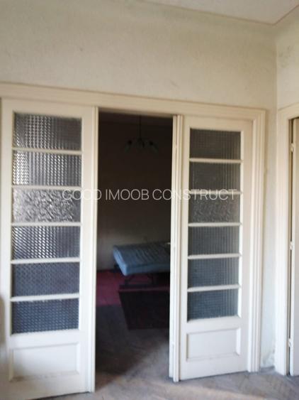 Vânzare 2 vile singur curte Banu Manta - 12