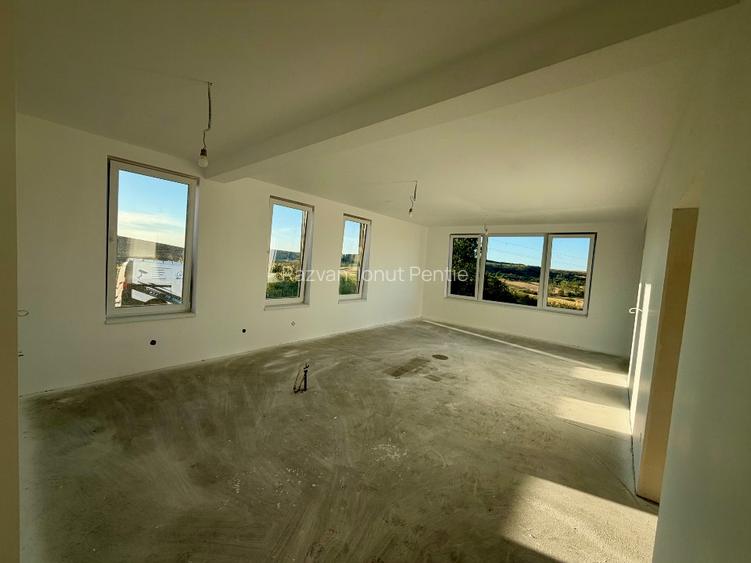 Casă nouă 3 dormitoare , 2 Băi  | View superb - 5