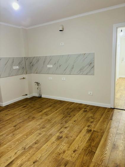 Apartament 3 camere complet renovat – Splaiul Crișanei