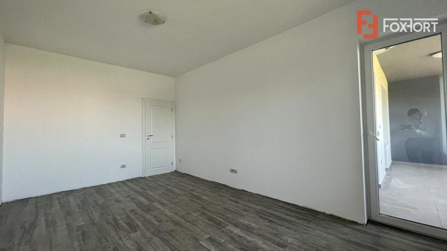 Apartament cu doua camere, decomandat in Giroc - ID V756