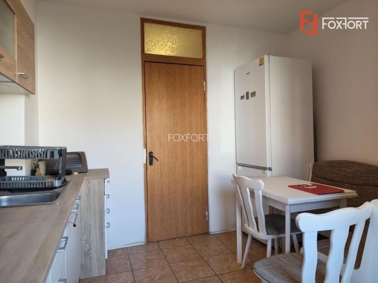 Apartament cu 4 camere 78 mp decomandat | Centrala Proprie | Zona Girocului