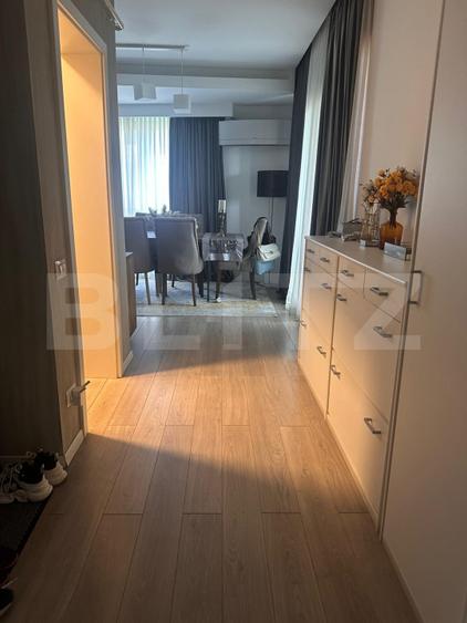 Apartament 4 camere, 160 mp, et.3, zona Calea Severinului-Bila