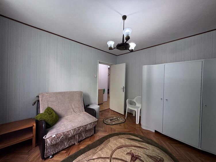 Apartament cu 3 camere de inchiriat, zona Grivitei
