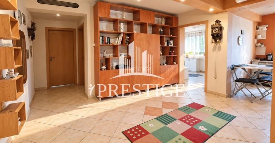 APARTAMENT 3 CAMERE | 2 BĂI | DECOMANDAT| BALCON | PARCARE | ȘTRAND
