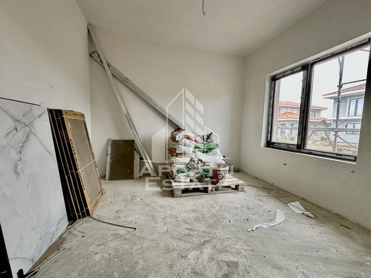 Duplex cu 5 camere situat la intrare in Giroc