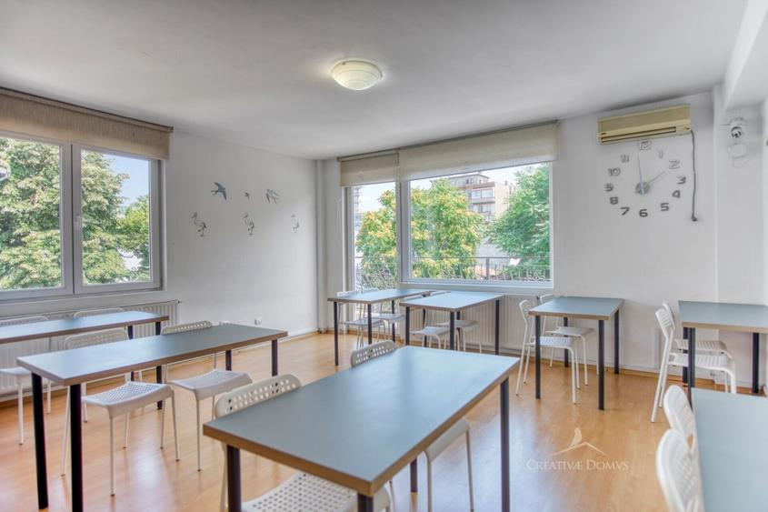 Foisorul de Foc - Vila cu 10 camere, 414 mp / Curte de 110 mp