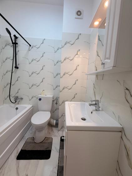 Apartament doua camere cu Loc de parcare, Str Tineretului 81