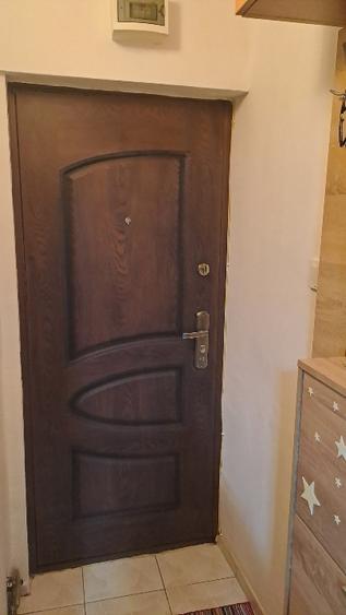 Inchiriez cameră de cămin/garsonieră