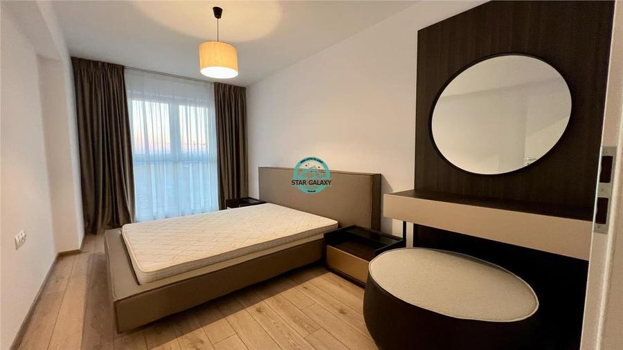 Vand apartament cu 2 camere in Complexul Maurer cu loc de parcare