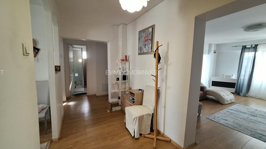Piata Muncii Iancului Apartament spatios 3 camere - 23