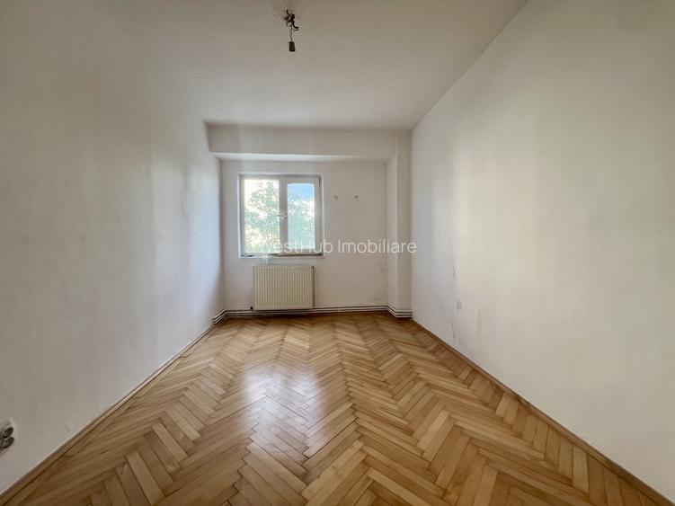 Apartament 4 camere, 77 mp utili, etaj 1, decomandat - zona Liceul Auto - 4