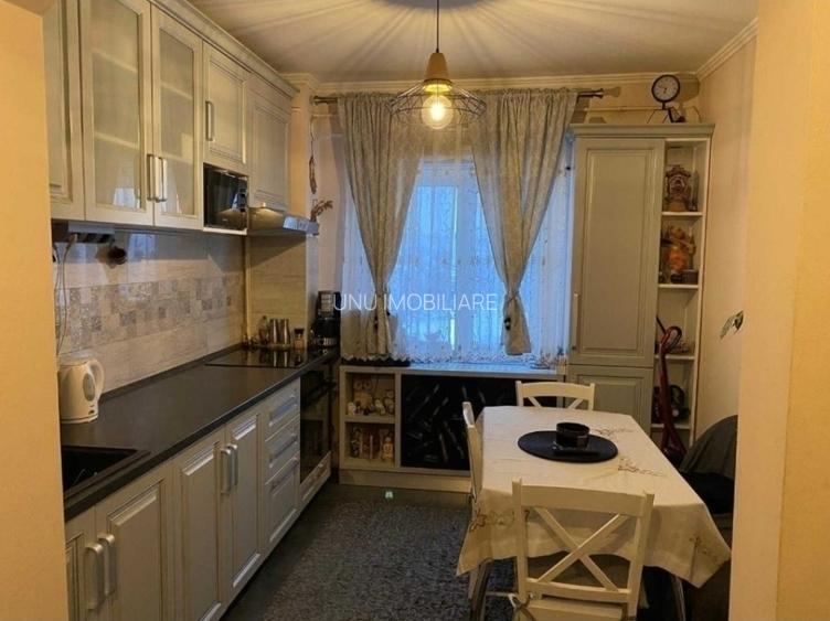 Apartament 3 camere 72mp - mobilat - boxa - etaj intermediar - 6