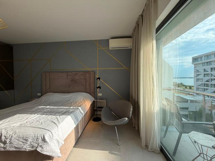 DeSilva Residences - langa Hotel Crowne Mamaia - vanzare garsoniera vedere lac