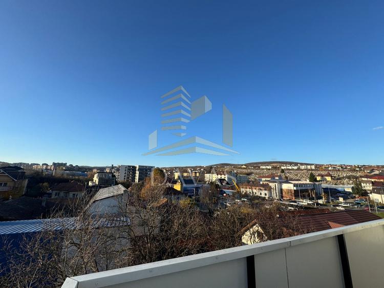 Apartament 2 camere semidecomandat + Parcare subterana | Calea Baciului