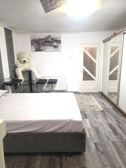Garsoniera 30mp ultramoderna zona Autogarii 36.500eur neg