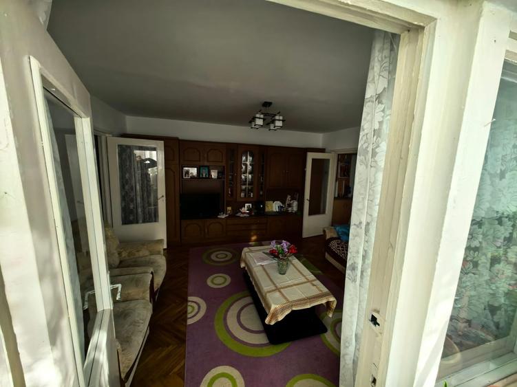 Lipovei | 2 Camere | Parter Inalt | Boxa in CF