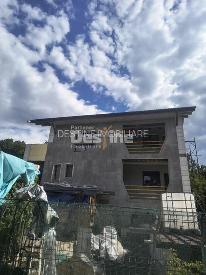 VILA DE VANZARE PE MALUL LACULUI CINCIS - 4